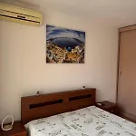 Kalia, Sunny Apartment *
