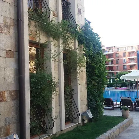 Апартаменти Kalia, Sunny