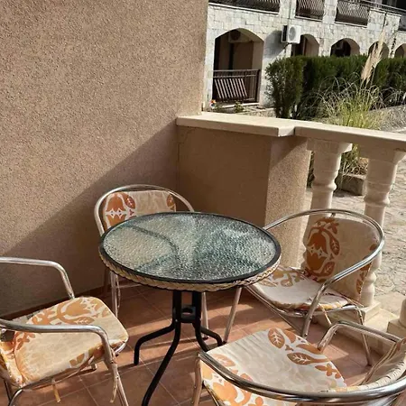 Kalia, Sunny Apartament