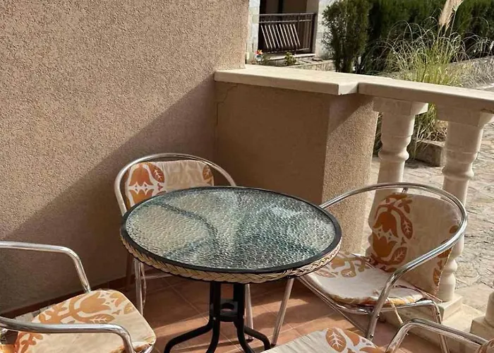 Kalia, Sunny Apartamento